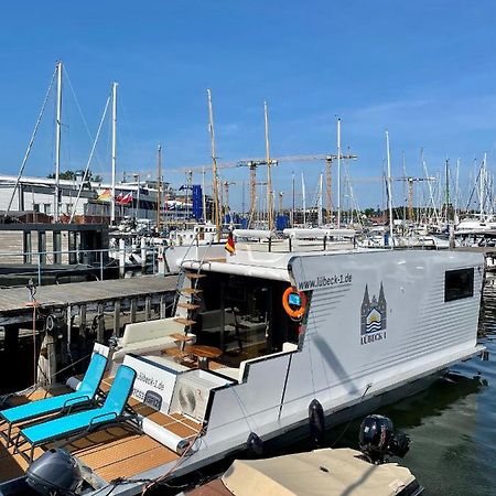 Hausboot Mit Traumlage In Luebeck-Travemuende Lübeck Exterior foto