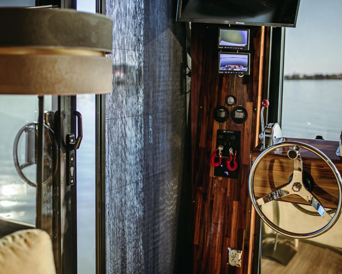 Hausboot Mit Traumlage In Luebeck-Travemuende Lübeck Exterior foto